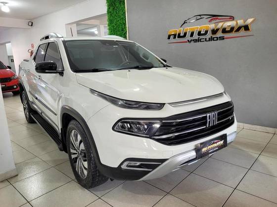 FIAT TORO 2.0 16V TURBO DIESEL VOLCANO 4WD AT9